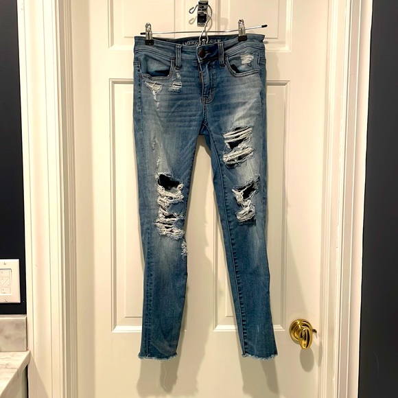 AMERICAN EAGLE | super super stretch cropped jegging  size 4 - Picture 2 of 8
